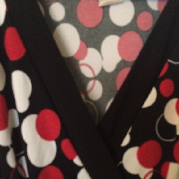 Top - Picture 2 of 5